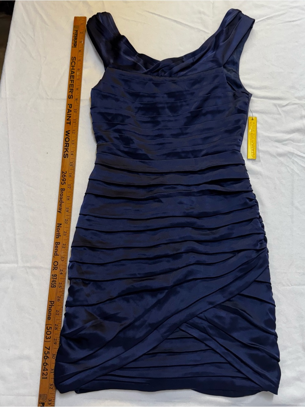 Alice + Olivia Dress Women’s Size 2 Navy Blue Ruched Draped Sheath Silk Blend.
